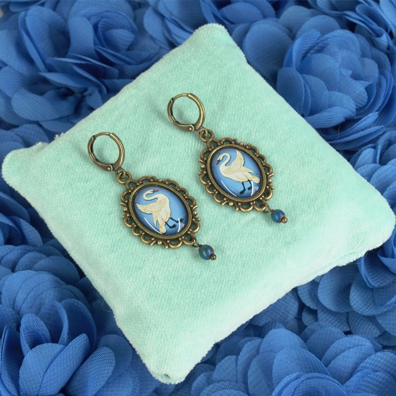 Swans earrings bronze