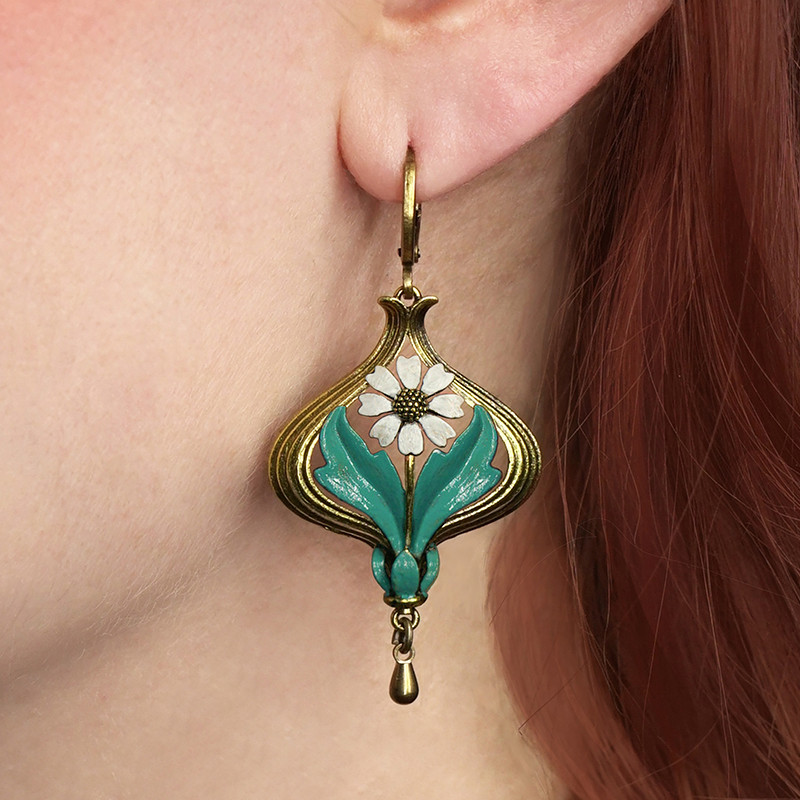 Arabella white/teal Earrings