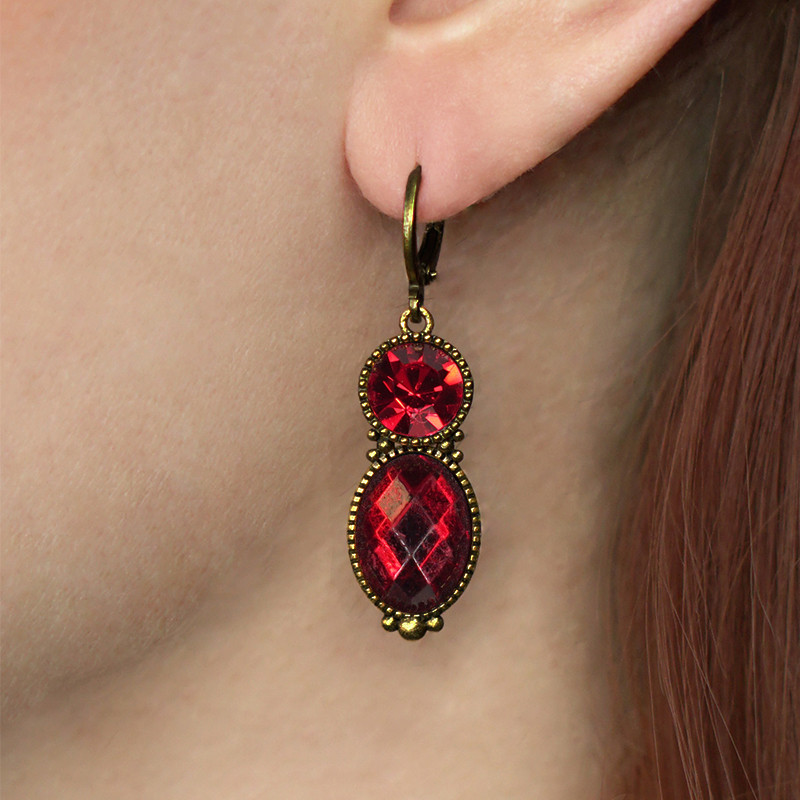 Tosca Red Facet