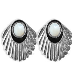 Venus Studs Shell