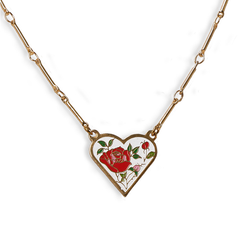 Vintage Charm Red Rose Heart