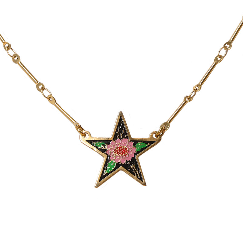 Vintage Charm Pink Flower Star