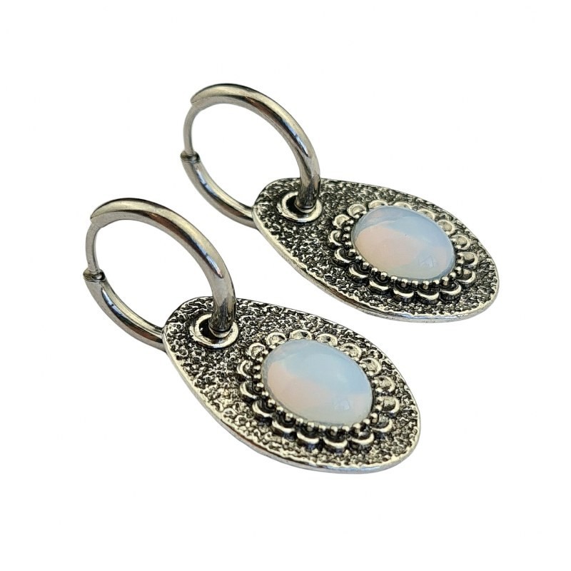 Cléo ear opal