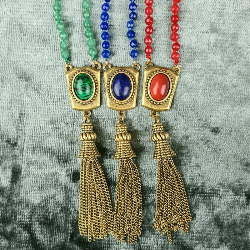 Mucha necklace red beads GP