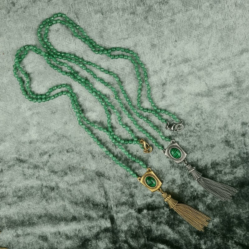 Mucha necklace green beads GP