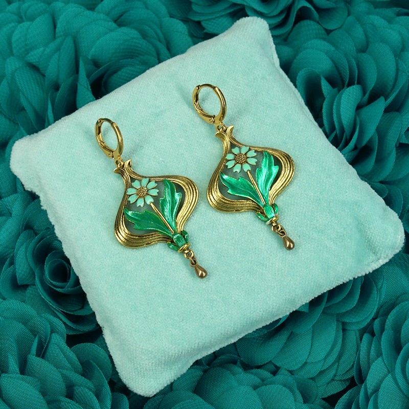 Arabella aqua Earrings