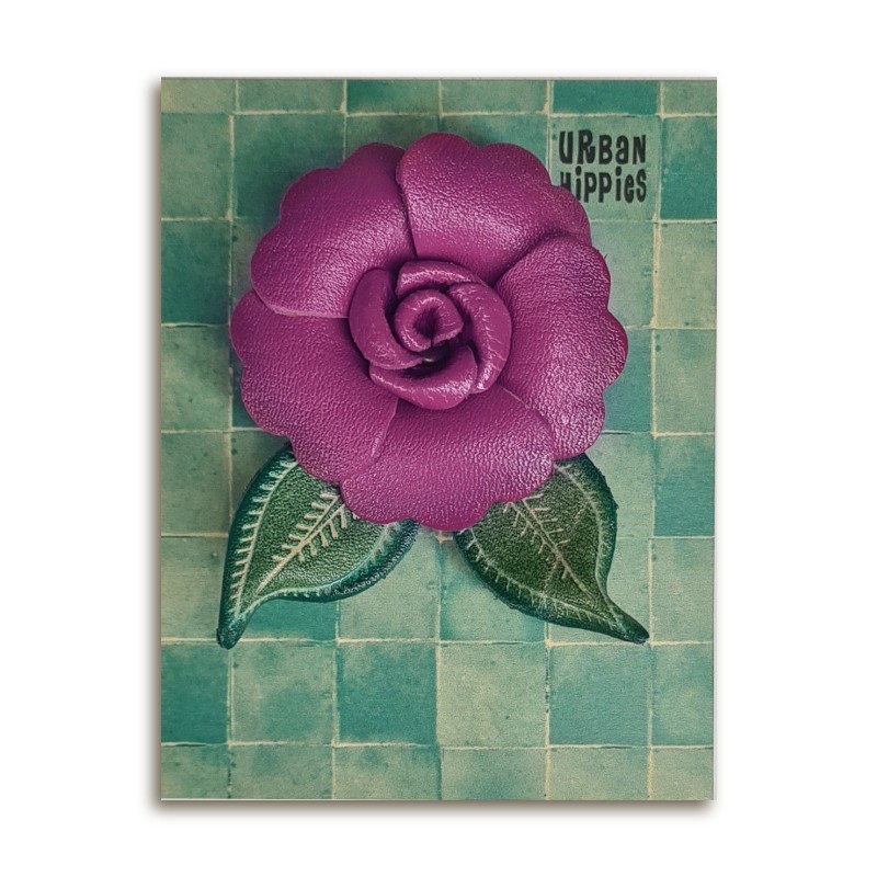 Primrose brosche violet