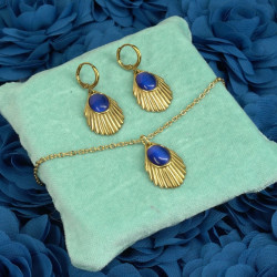 Venus lapis chain gold