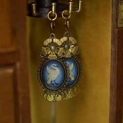 Swanlake earrings