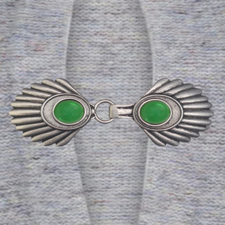 Vest clip emerald old silver