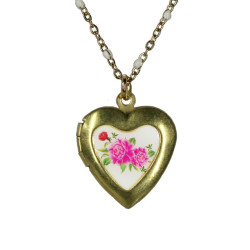 Pink Bouquet Medaillon