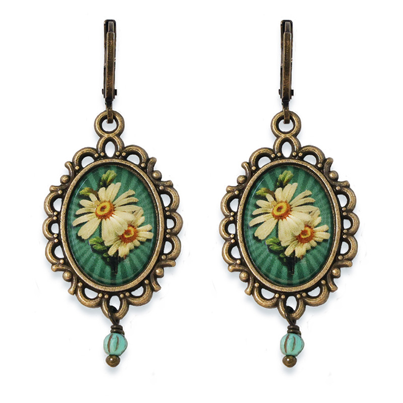 Kamille earrings bronze