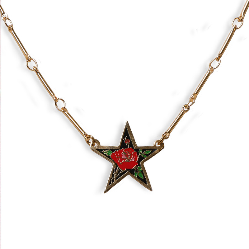 Vintage Charm Red Rosy Star