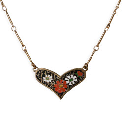 Vintage Charm Black Bouquet...