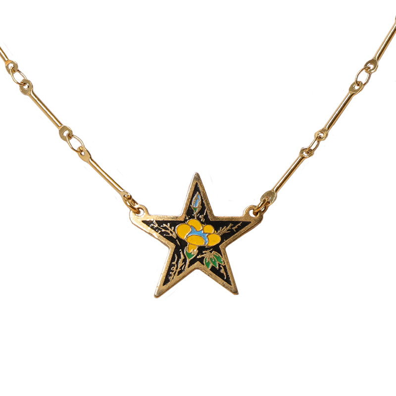 Vintage Charm Yellow Flower Star